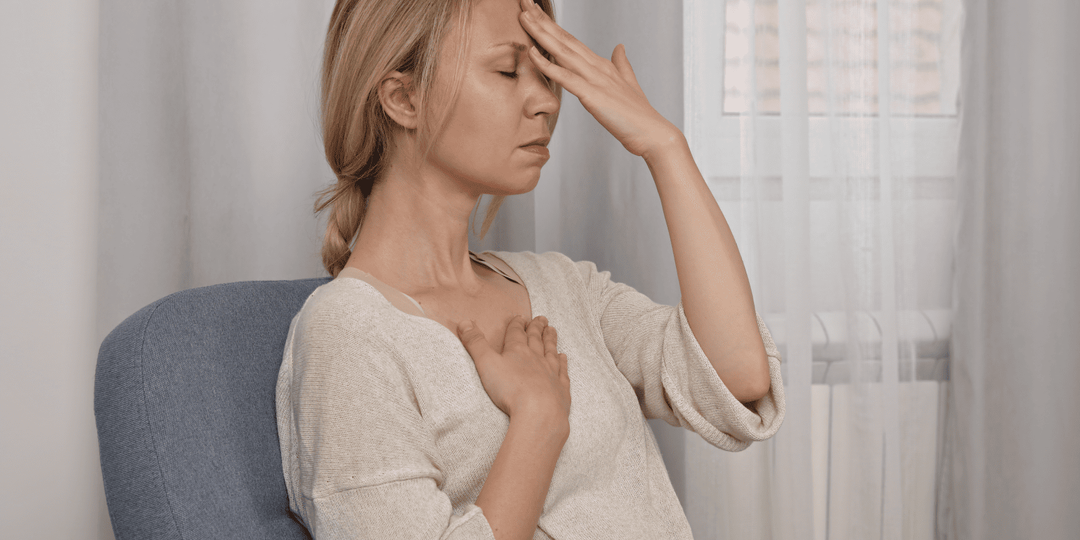 Что такое психосоматические болезни: причины, симптомы и лечение