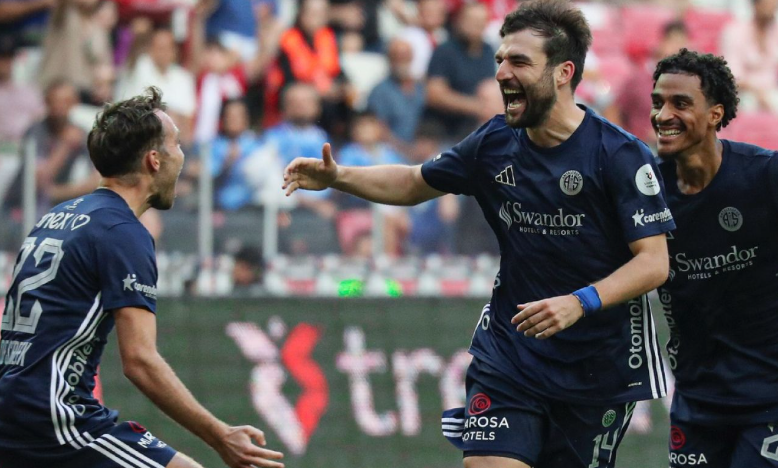 чемпионат.ком