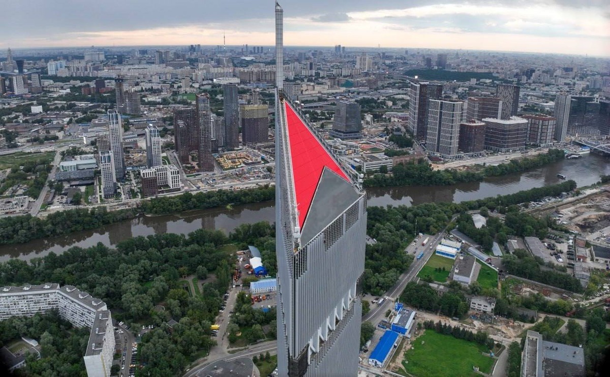   Национальный космический центр в Москве