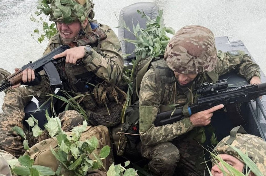    Социальные сети