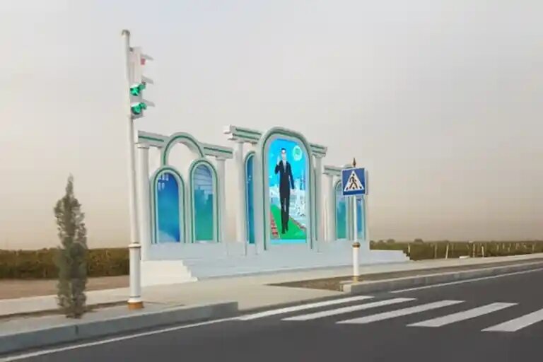    Открытый источник