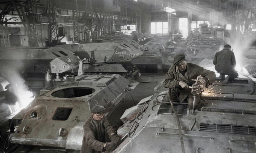 Производство Т-34 в годы Великой Отечественной (chelreglib.ru)