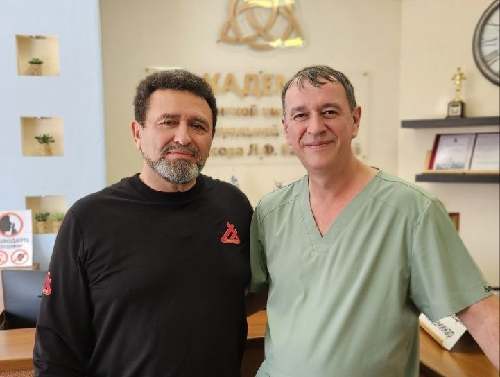 Вениамн Иванович Сущевский - автор запатнтованного метода сканирующей кинезиологии (слева), Дмитрий Владимирович Лебедев - автор методики восстановления электромагнитной функции организма (справа).