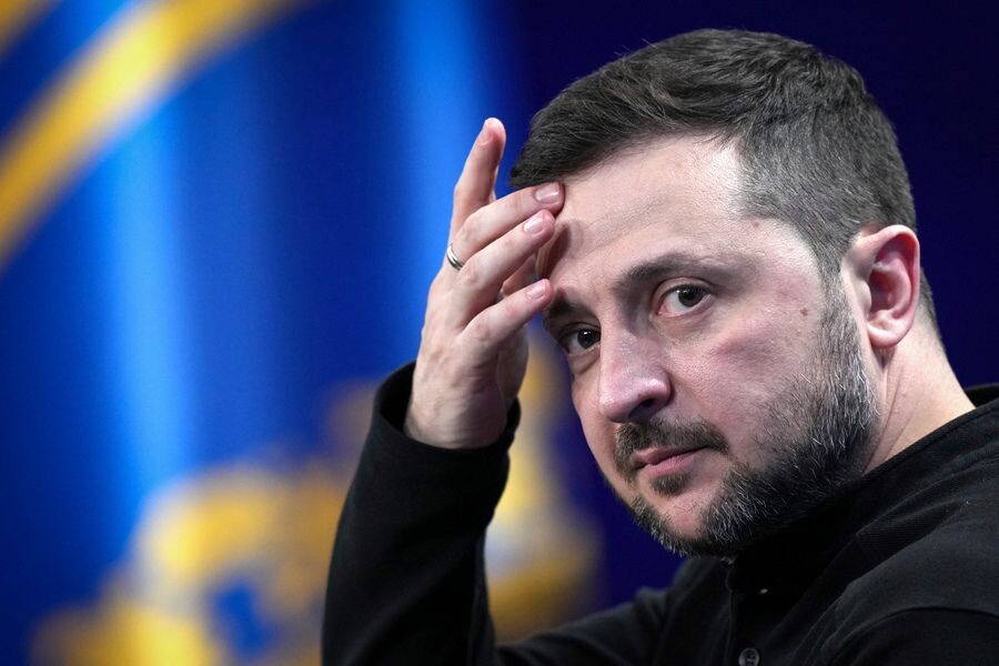    Глава киевского режима Владимир Зеленский / Источник: © Evgeniy Maloletka/AP/TASS