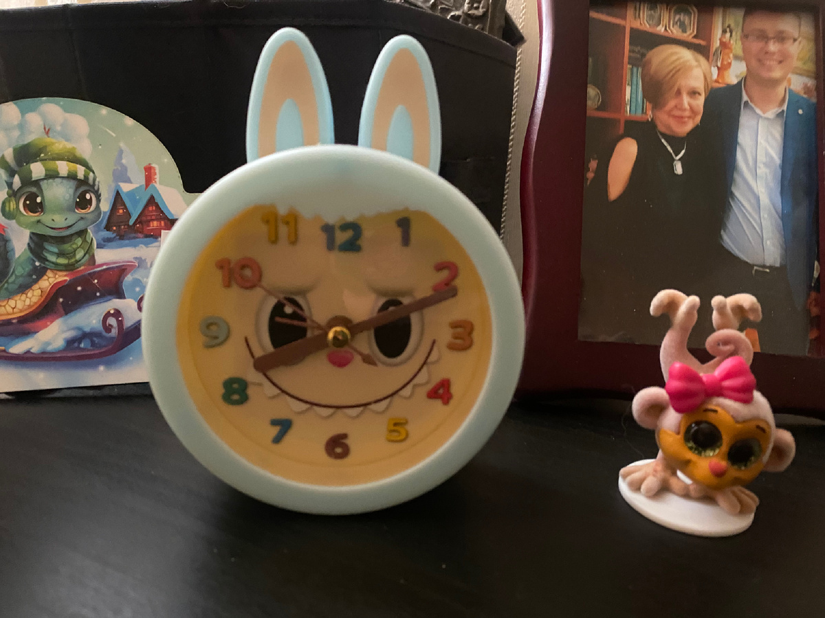 Лабубу и обезьянка