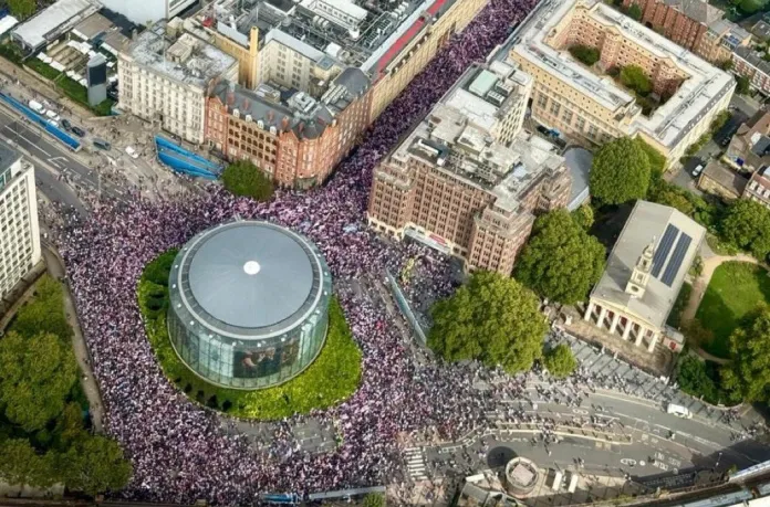 Демонстрация  «Объединяй Королевство» в Лондоне