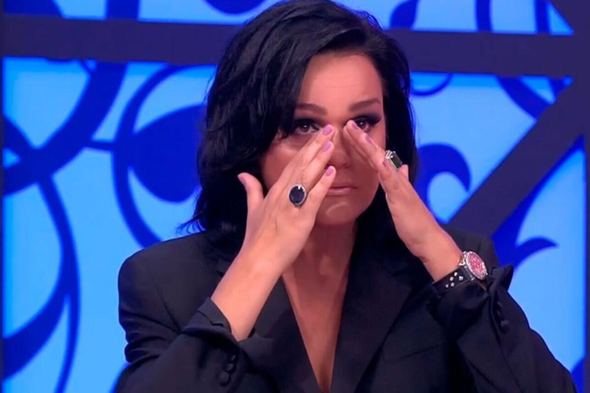    Певица Слава кадр шоу