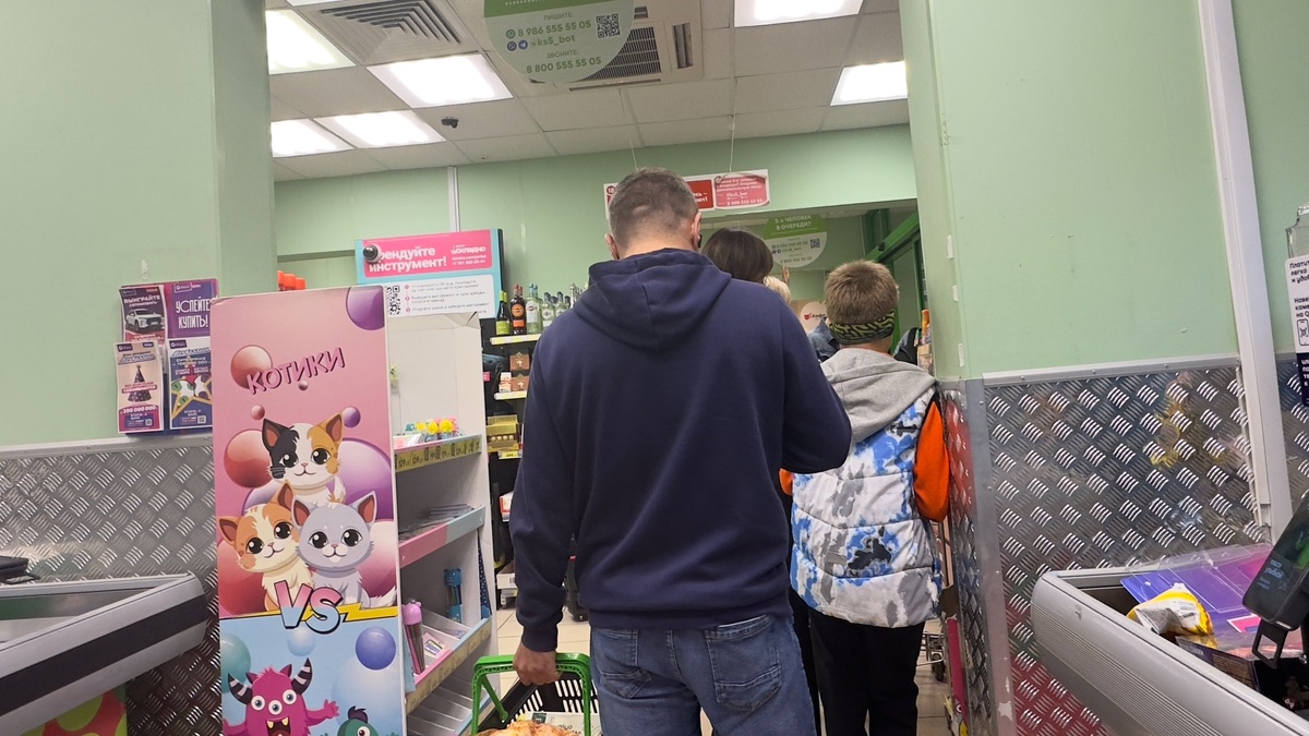    "Очередь рассосалась за секунду": уставший стоять на кассе "Пятерочки" россиянин придумал лучший лайфхак - смело пользуйтесь