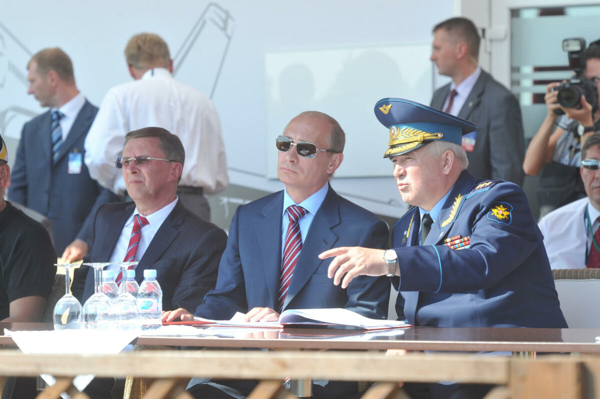 Владимир Чиркин с Путиным в 2012 году. Фото: Komsomolskaya Pravda/Global Look Press