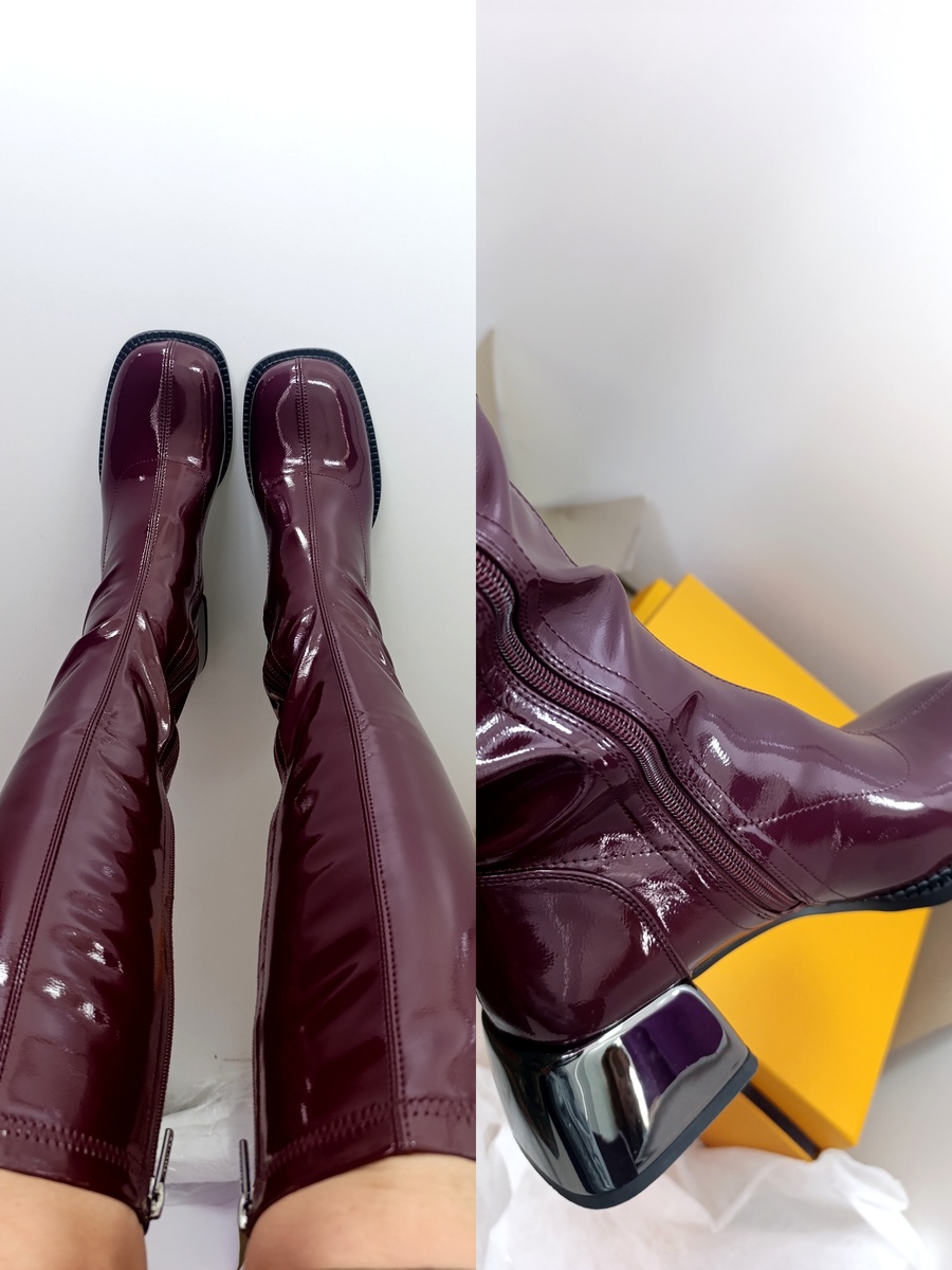 Фото автора из примерочной. 