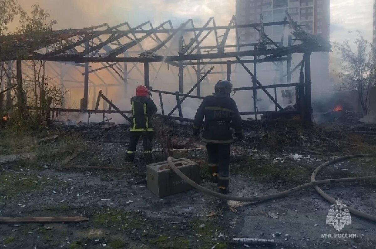    Один человек погиб в пожаре в Свердловской области