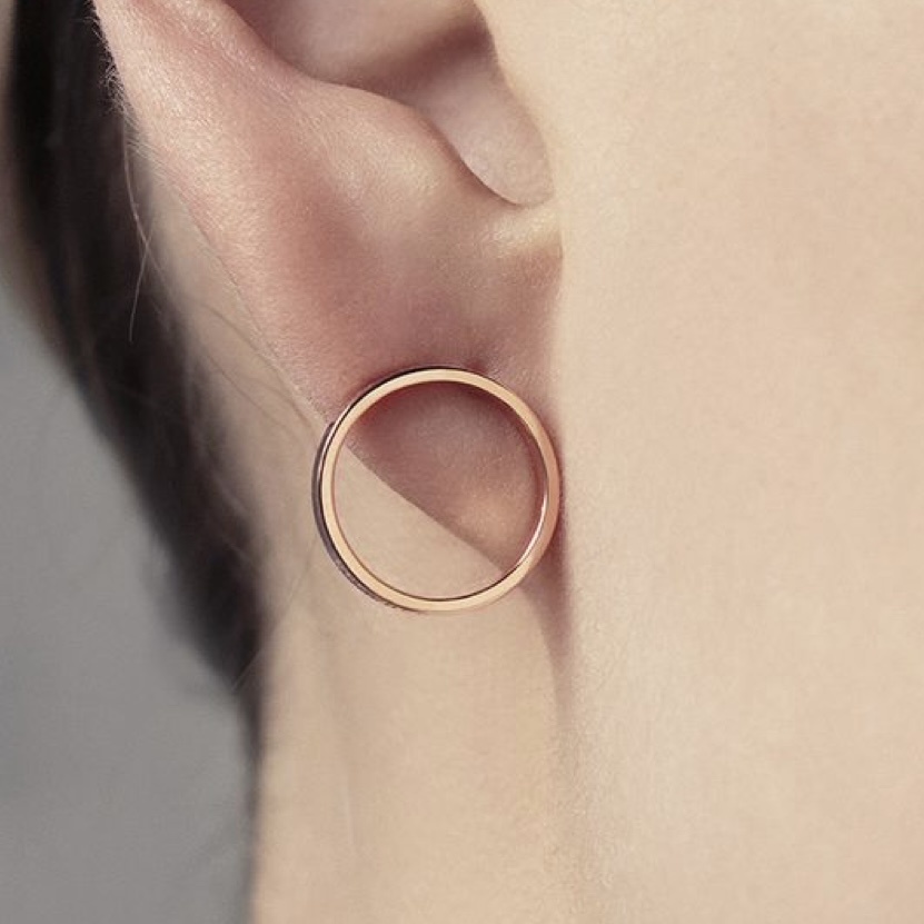 Мое видение примерного дизайна таких сережек 😊