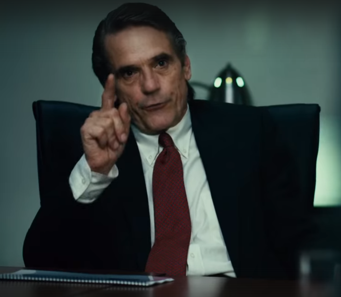 "Мы продаем их всем желающим по объективной рыночной цене" Кадр из фильма "Предел риска", 2011 г.