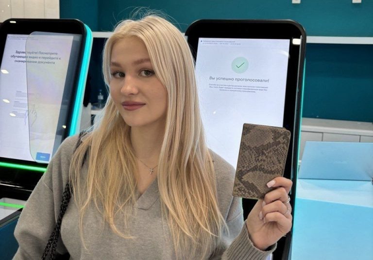    Жители Оренбуржья голосуют на экстерриториальных участках в Москве Оренбуржье