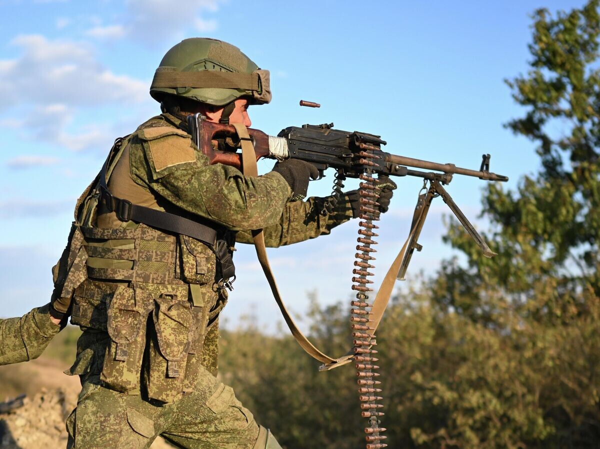    Российские военнослужащие© РИА Новости / Алексей Майшев