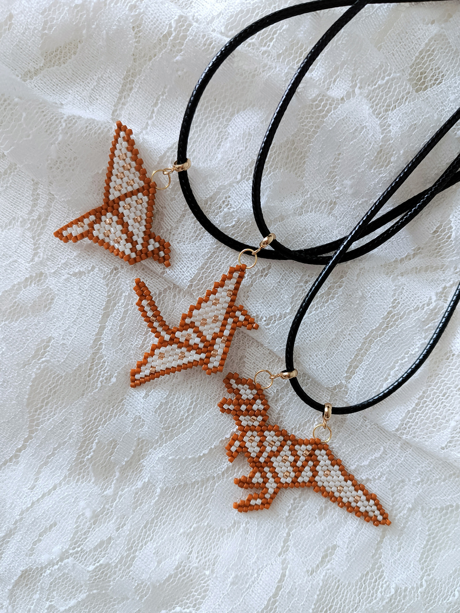 Подвески оригами из бисера | БИЖУТЕРИЯ ЛАПКАМИ |