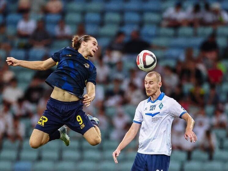     Фото: телеграм-канал ПФК "Крылья Советов"