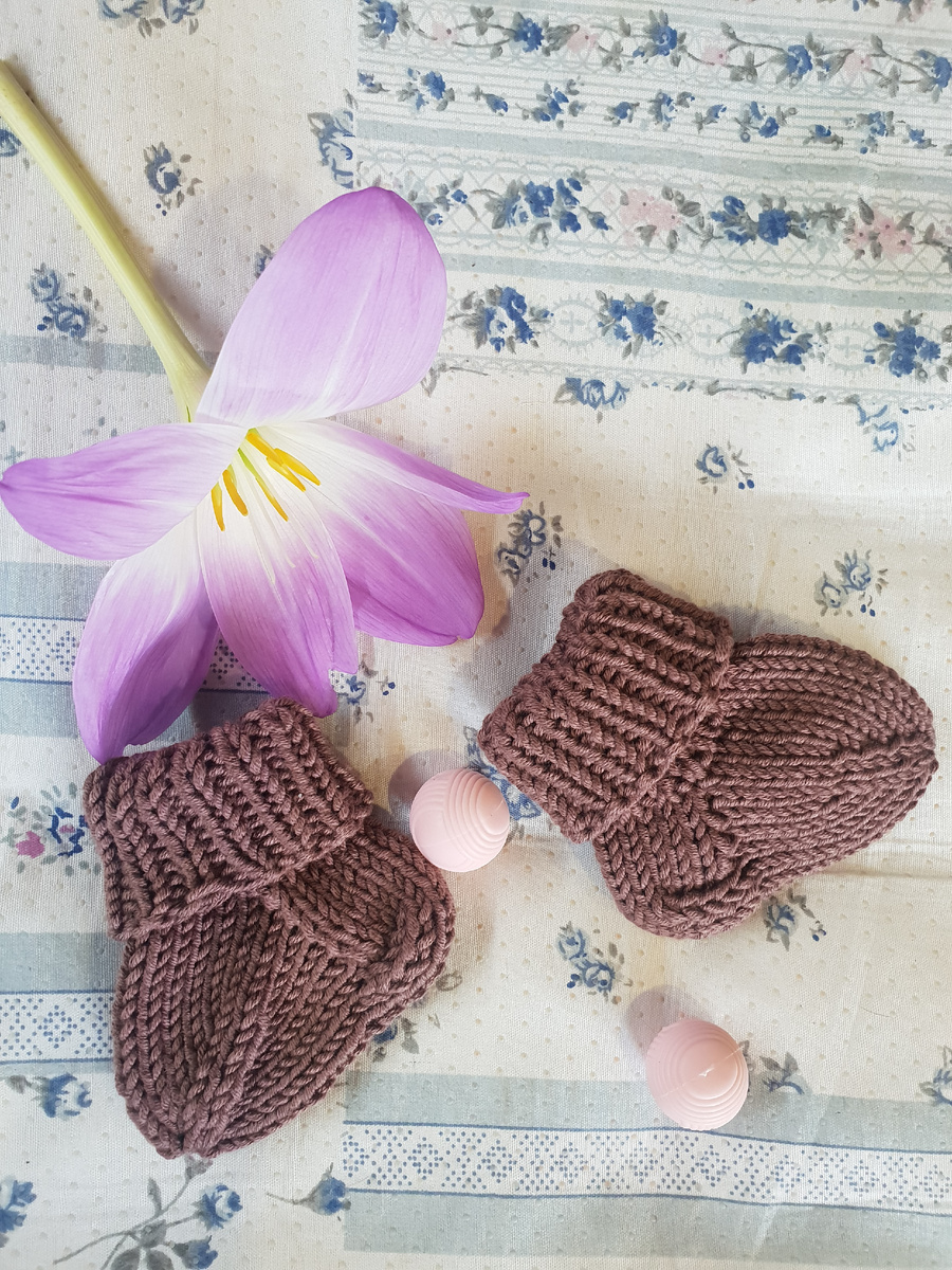 Носочки для новорожденных. 