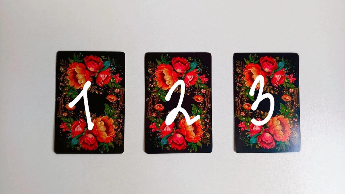 ❓Чем я могу вам помочь❓

Моё имя Алия, я занимаюсь таро терапией, работаю со страхами, фобиями, тенью, через подсознание и разговор с душой 

Я люблю работать с бессознательным и подсознанием, просматриваю людей через видение и понимание мужской и женской психологии. Помогу пережить развод, выход из тяжёлых отношений, наладить семью, встретить новую любовь. 

А еще я люблю тему денег и бизнеса, регулярно провожу консультации по поводу реализации себя, поиска себя, и тд увеличения дохода в разы. Помогаю выйти из застоя, понять в чем ваш путь, где вы остановились, как понять и найти себя

Поддержать канал, ваша благодарность 🙏
Связаться со мной 8 982 494 04 24