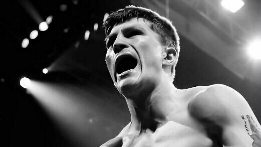     Соцсети Рикки Хаттона