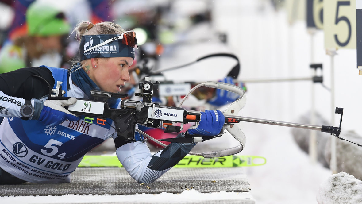    Кристина Резцова в смешанной эстафете Международной лиги клубного биатлона.МЛКБ