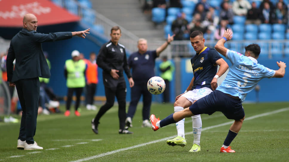 Фото: Юрий Стрелец / Коммерсантъ