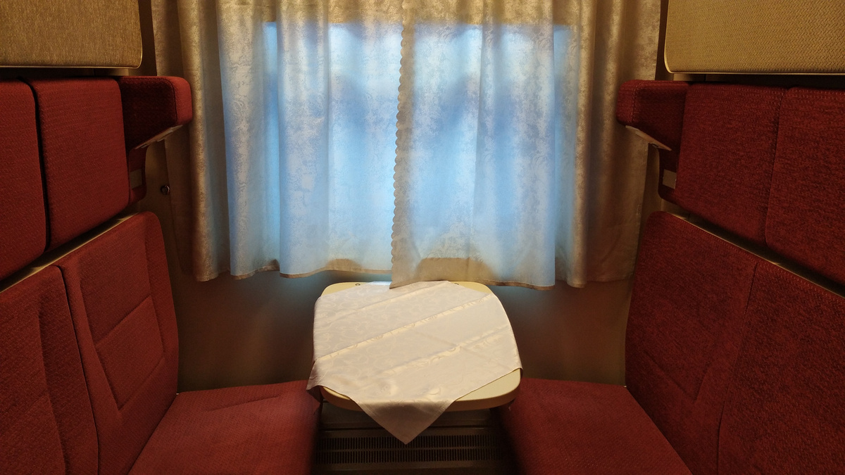 Шторки уютные!