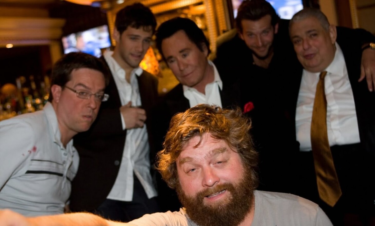    Пьяный человек может действовать вполне осмысленно, но наутро ничего не помнить. Кадр из фильма «Мальчишник в Вегасе»