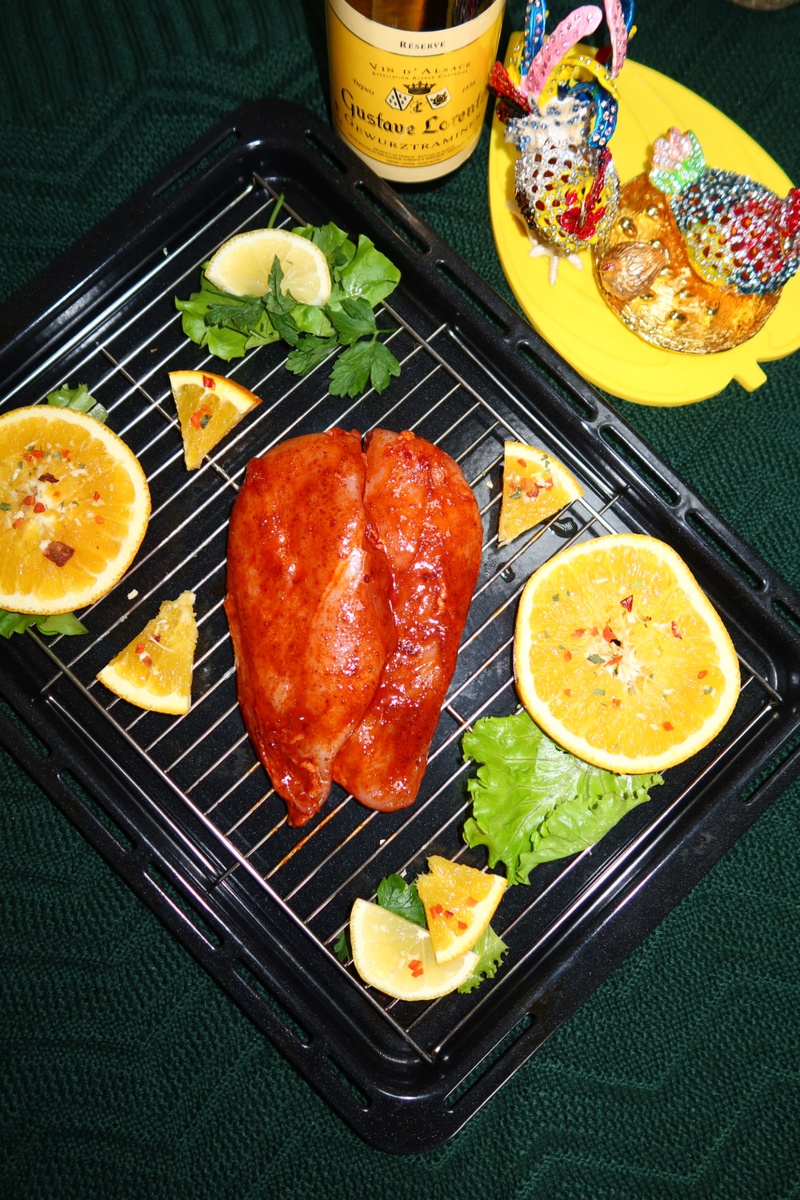 Стейк из филе грудки без кожи в маринаде «Джайпур»