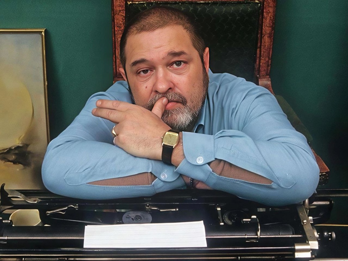 Юлиан Семенов