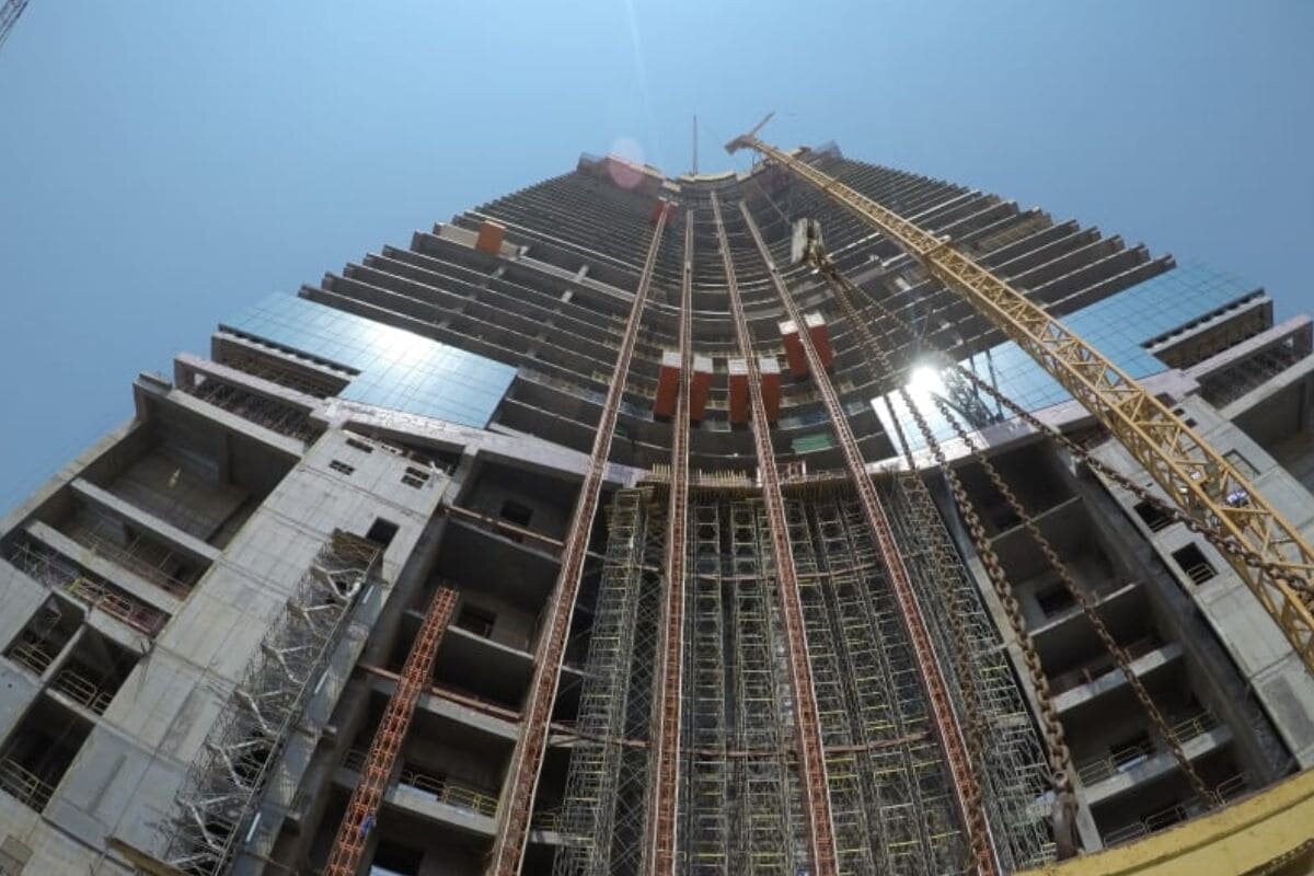    Строительство километровой башни Jeddah Tower / © Jeddah Now
