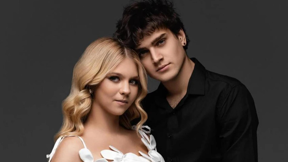    Александра Трусова и Макар Игнатов. Фото: Telegram @avtrusovaofficial