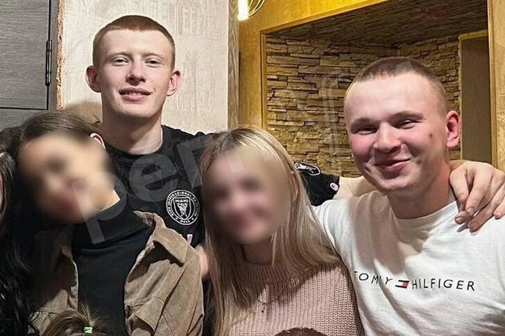    Егор пытался спасти друга