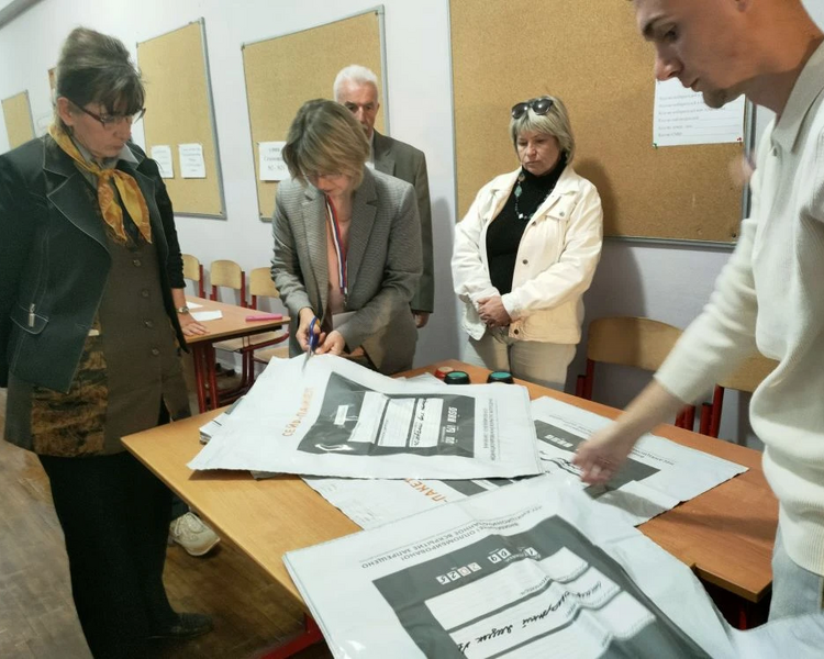     В Курской области завершилось голосование на выборах губернатора