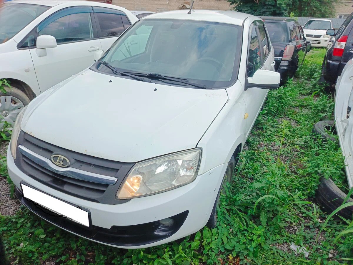 вот один из примеров на популярной доске обьявлений цена 350000 рублей.