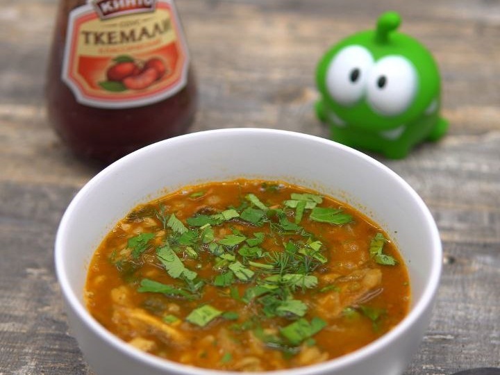 Суп, который заменит второе: густой и насыщенный харчо