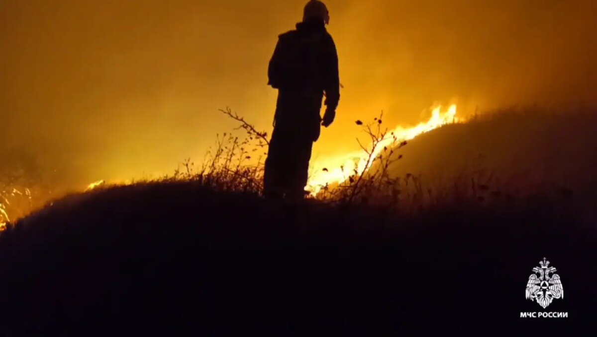    Фото: стоп-кадр видео от пресс-службы ГУ МЧС России по Крыму