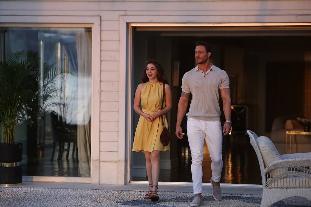 кадр из сериала "красивее, чем ты", яндекс фото