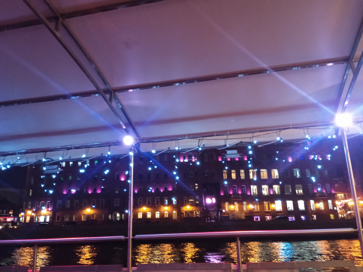 Кондитерская фабрика Красный Октябрь