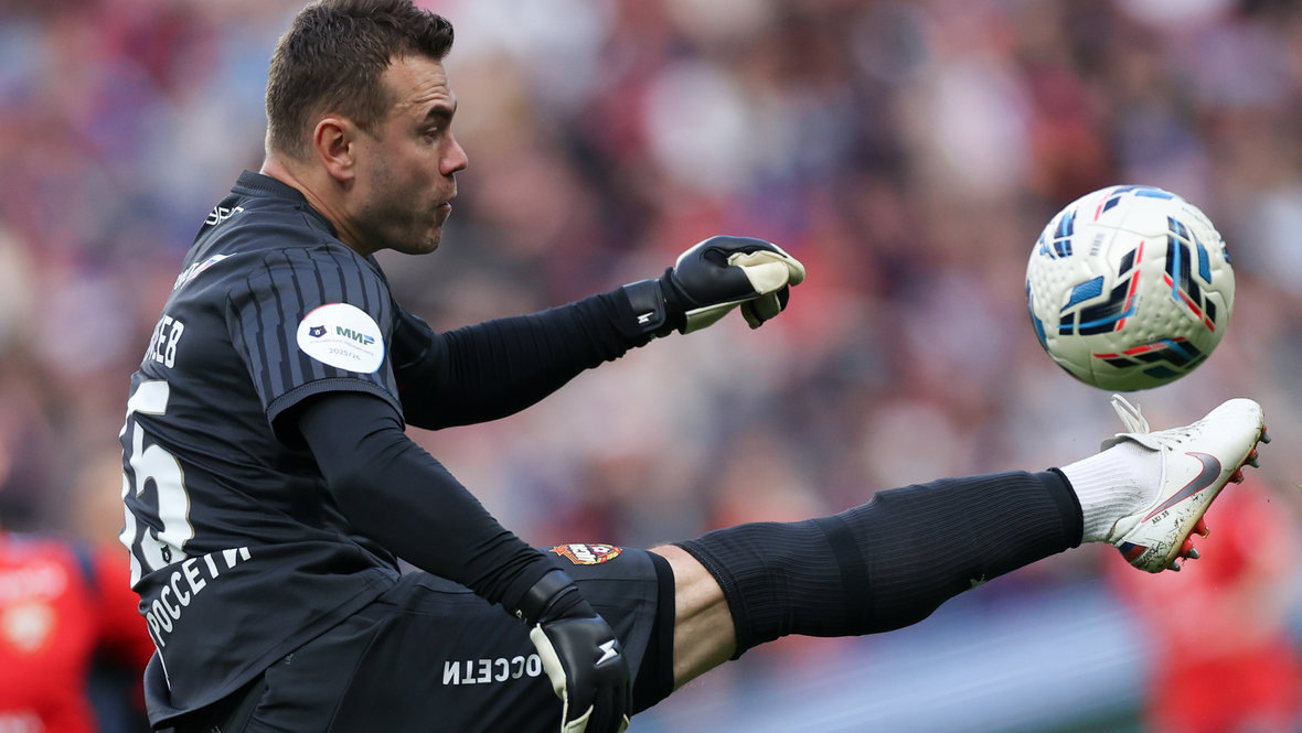    Игорь Акинфеев.Дарья Исаева