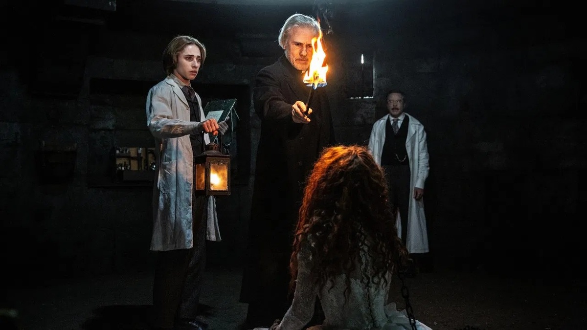 Кадр из фильма Дракула. Источник: kinopoisk.ru