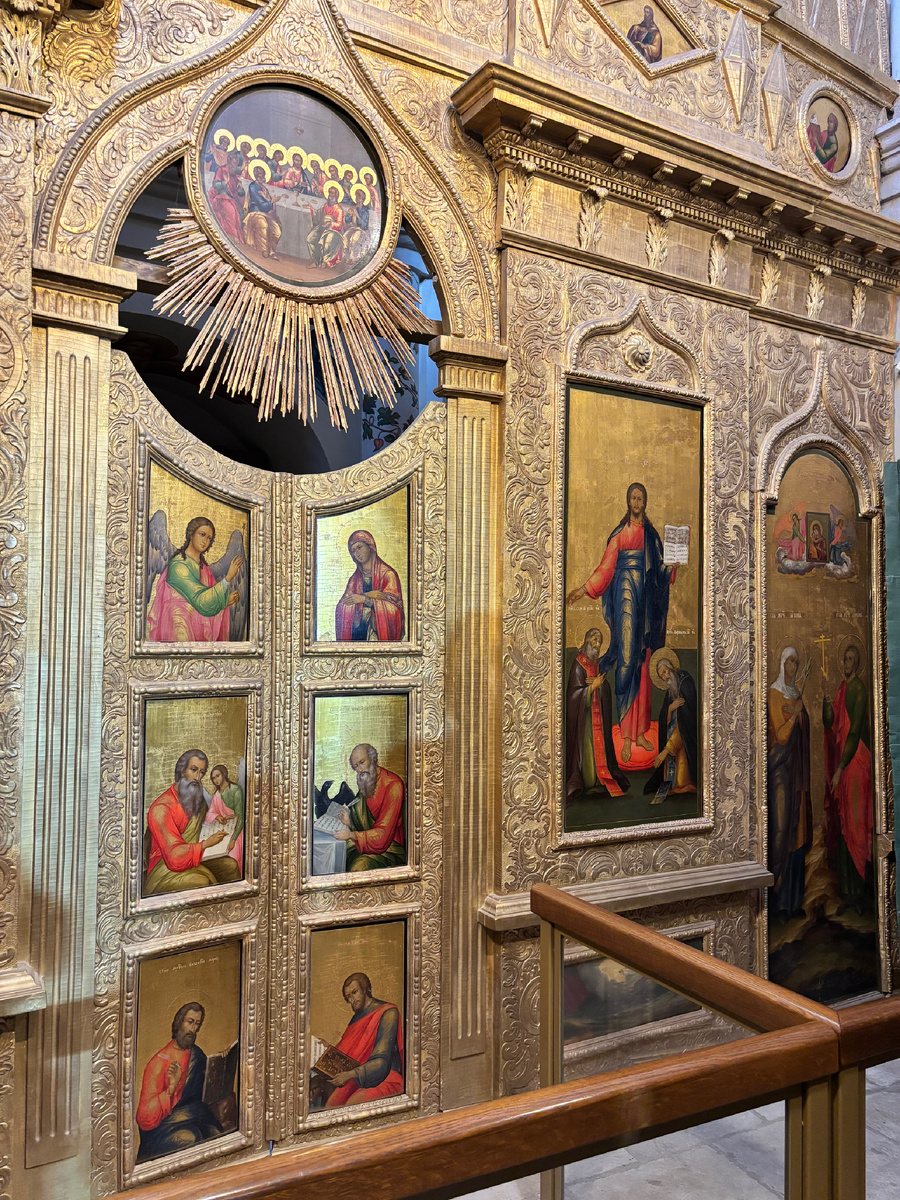 Иконостас Церкви священномученика Киприана и мученицы Иустины