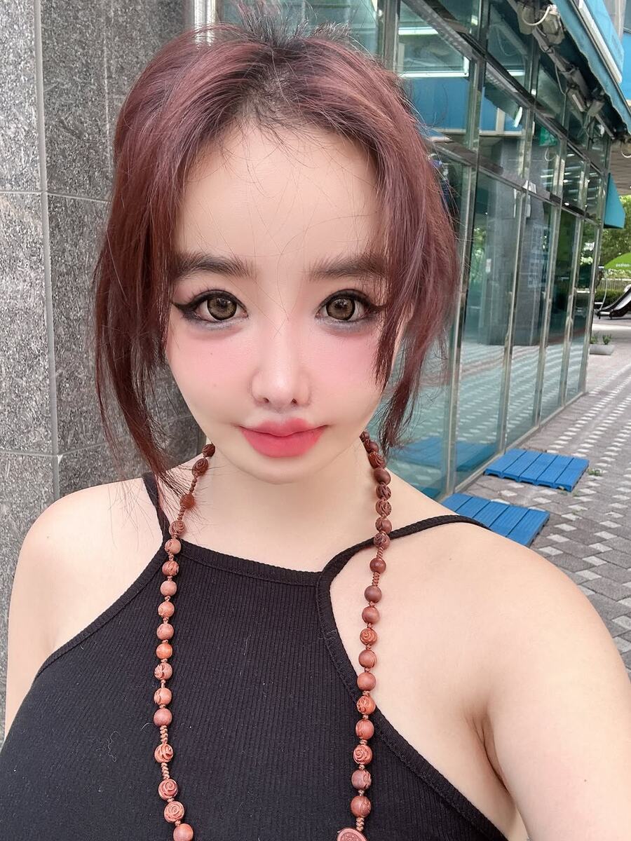    источник: @newharoobompark