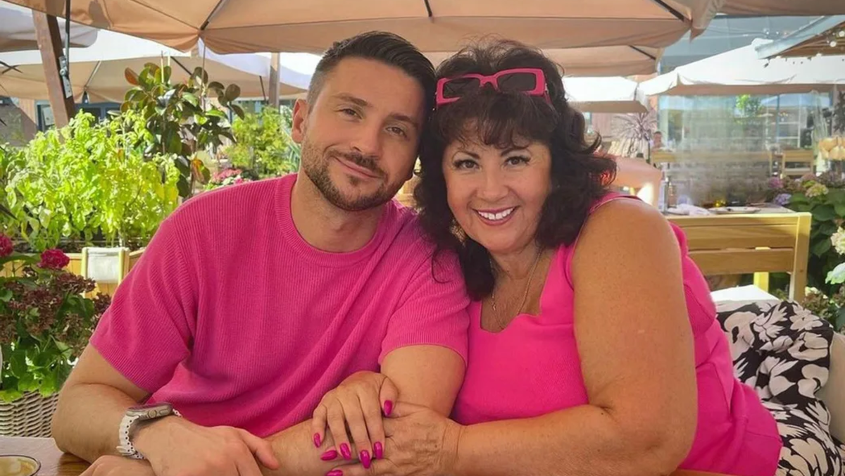 Сергей Лазарев с мамой