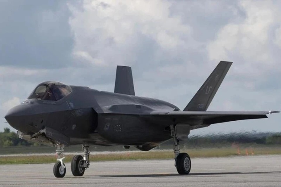    MWM: Инцидент с дронами в Польше показал ценность F-35 для НАТО GLOBAL LOOK PRESS