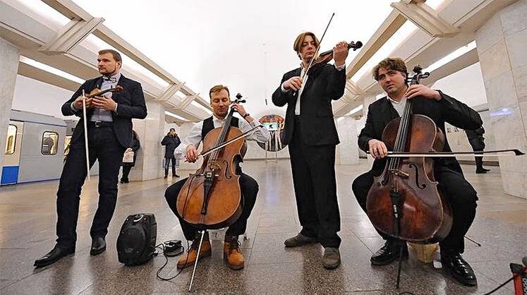     Владимир Семибратов, Сергей Чикунов, Станислав Ковалев и Валентин Тихонов (слева направо)