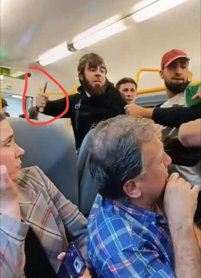 угроза ножом