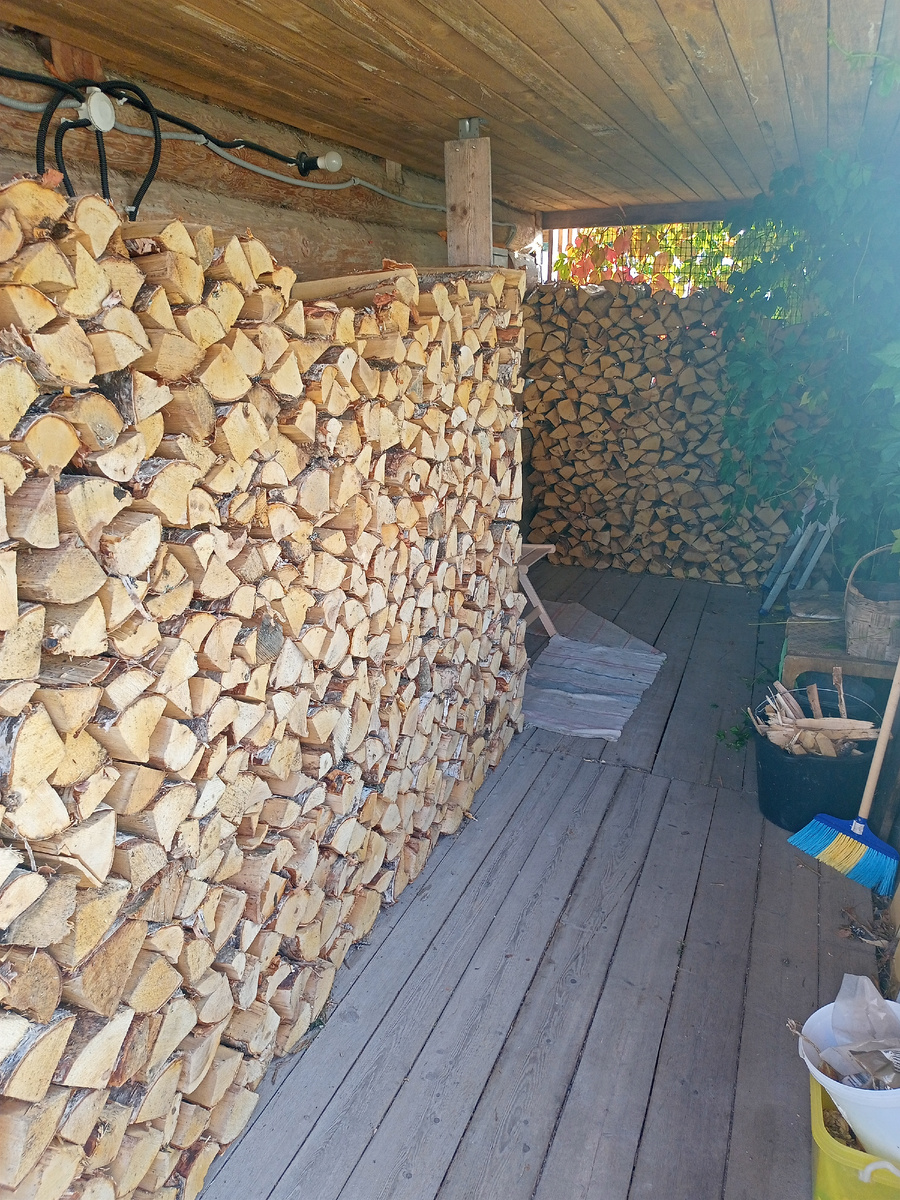 Дрова спрятаны! 