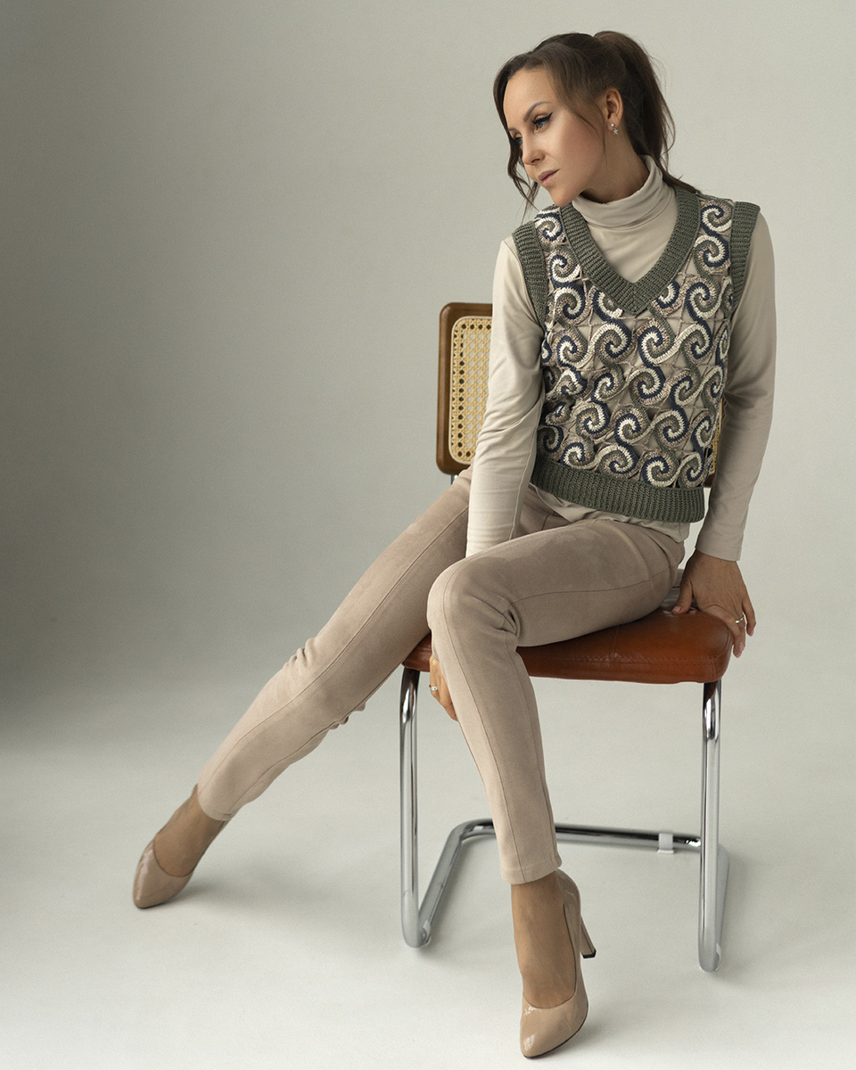 Мой жилет по мотивам этого платья