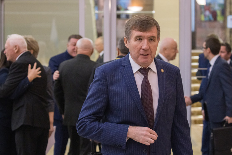    Ведомство Мидхата Шагиахметова прекратило выставлять рейтинг районов РТ на суд общественности, но негласно продолжает ежемесячно анализировать данные районов.   
Фото: «БИЗНЕС Online»